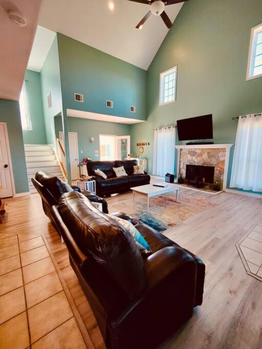 Sunny Delight - Sleeps 10 - Generous Space! Bolivar Peninsula Exterior photo
