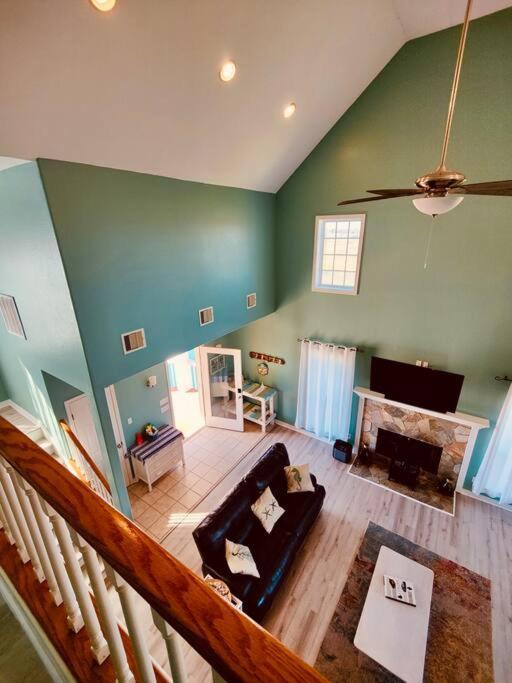 Sunny Delight - Sleeps 10 - Generous Space! Bolivar Peninsula Exterior photo