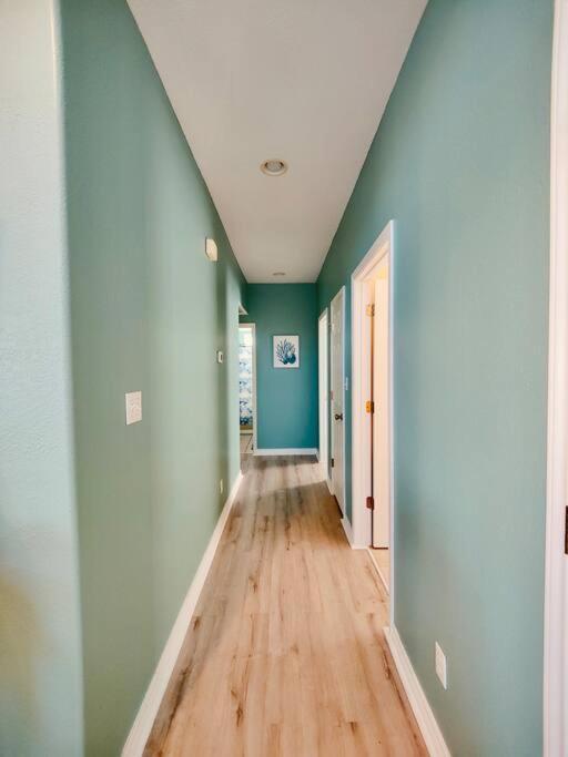Sunny Delight - Sleeps 10 - Generous Space! Bolivar Peninsula Exterior photo