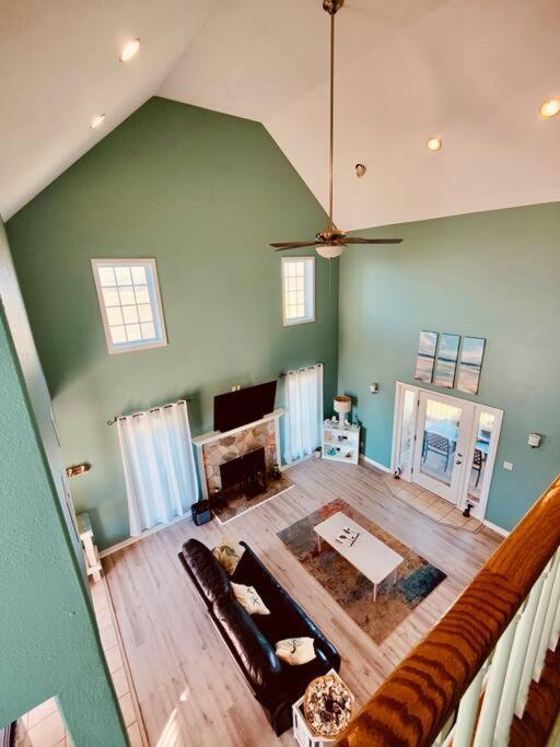 Sunny Delight - Sleeps 10 - Generous Space! Bolivar Peninsula Exterior photo